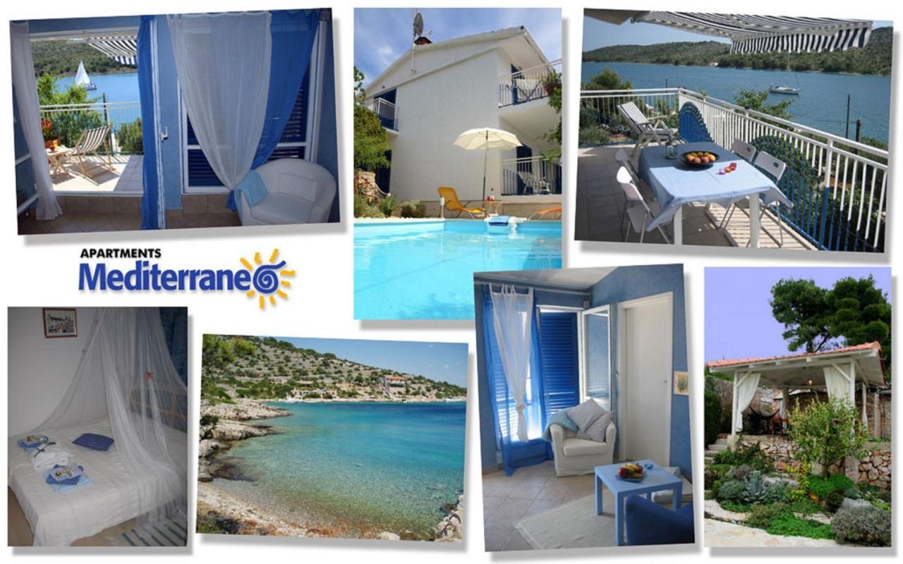 Apartments Mediterraneo 卡普里耶 外观 照片