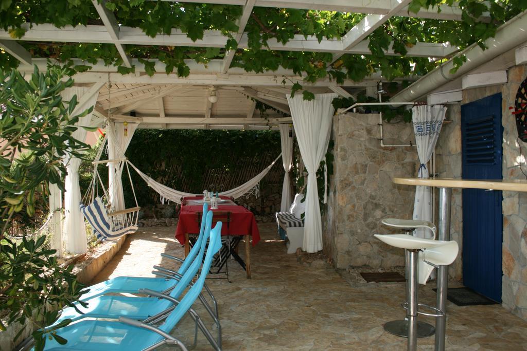 Apartments Mediterraneo 卡普里耶 外观 照片