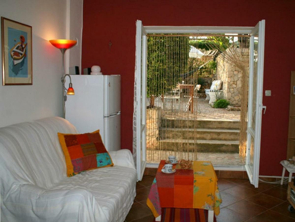 Apartments Mediterraneo 卡普里耶 外观 照片